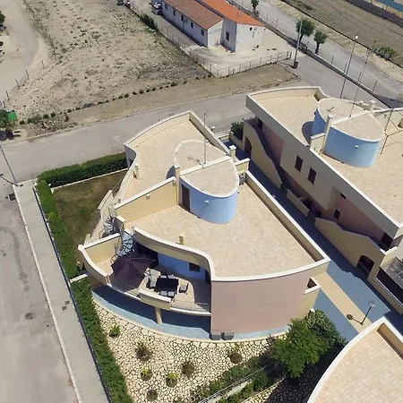 Ferienhaus Eden Village